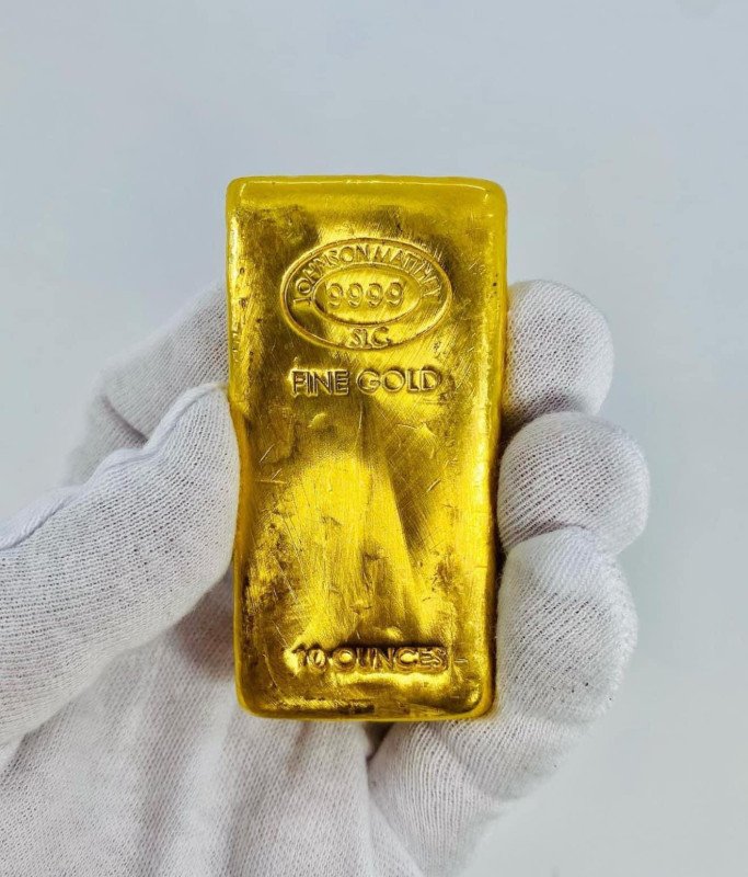 10 oz Johnson Matthey gold bar $41246 posted