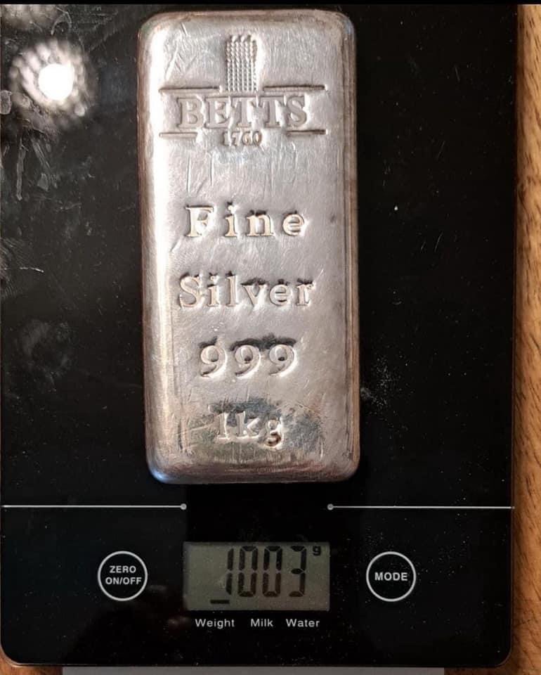 1 KG silver bar Fine silver 999 BETTS